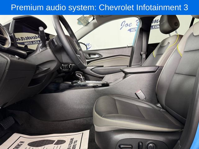 Used 2025 Chevrolet Trax ACTIV image 12