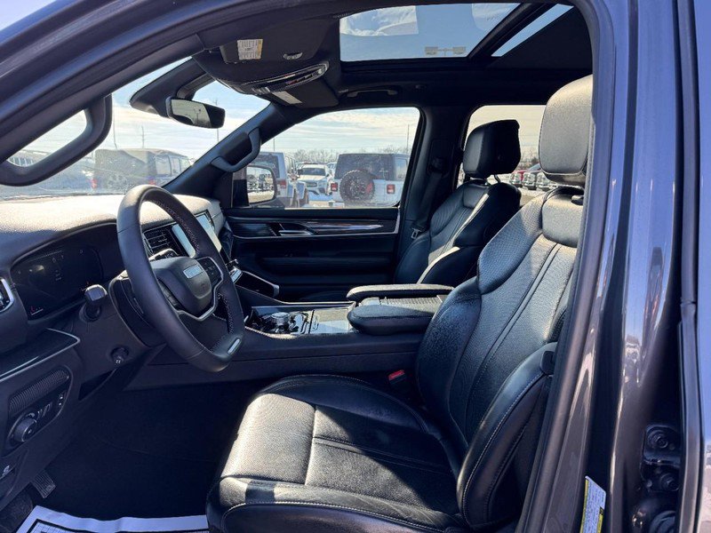 Used 2022 Jeep Wagoneer Series I w/ Premium Group I image 22