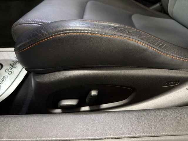 Used 2017 Chevrolet Camaro LT RWD image 12