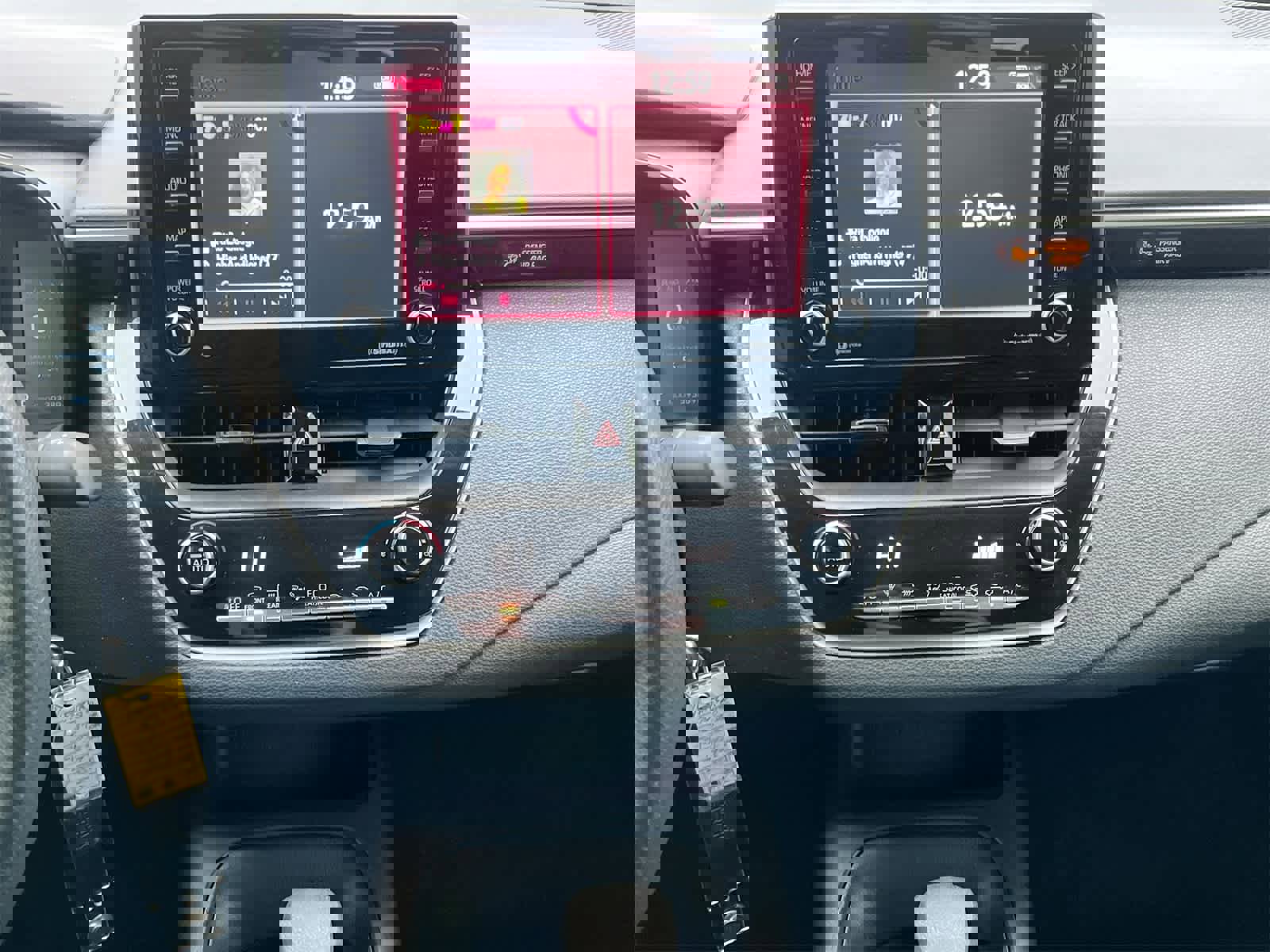 Used 2022 Toyota Corolla LE image 27