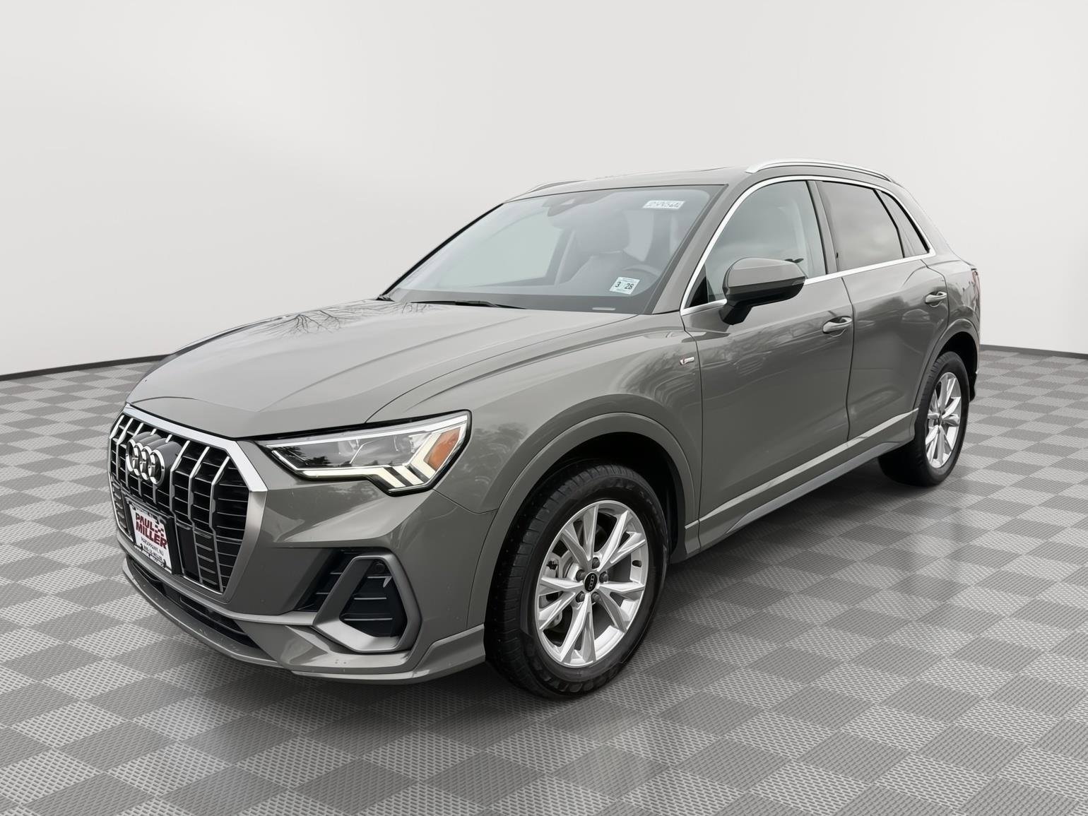 Used 2023 Audi Q3 2.0T Premium w/ Convenience Package