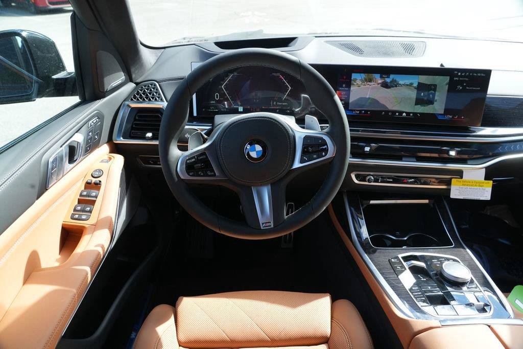 Used 2027 BMW X7 xDrive40i w/ M Sport Package AWD/4WD image 18