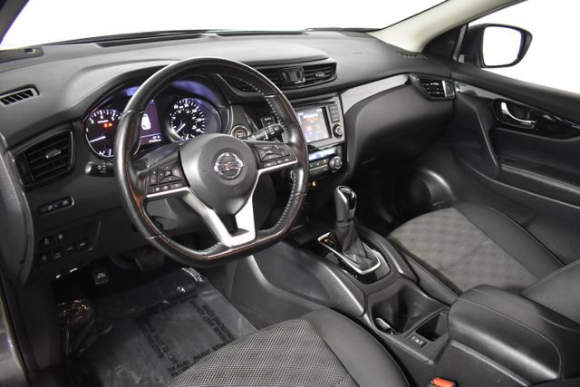 Used 2022 Nissan Rogue Sport SV AWD/4WD image 13