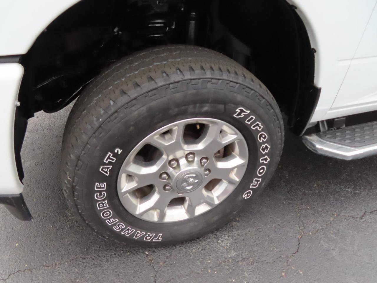 Used 2024 RAM 2500 Laramie AWD/4WD image 11