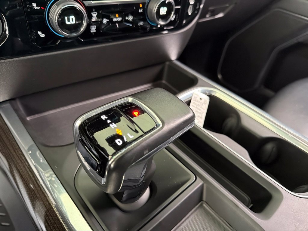 Used 2024 Chevrolet Silverado 1500 RST RWD image 9