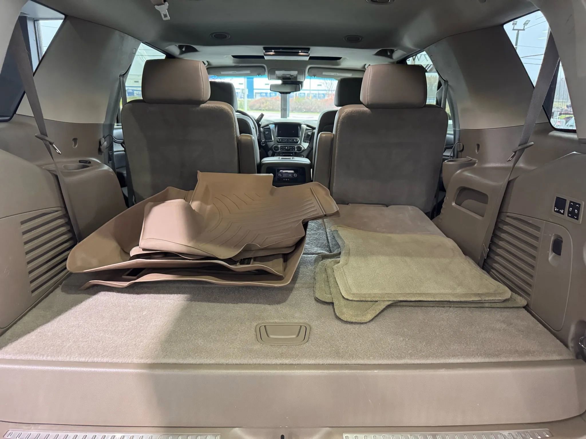 Used 2016 Chevrolet Tahoe LTZ image 27