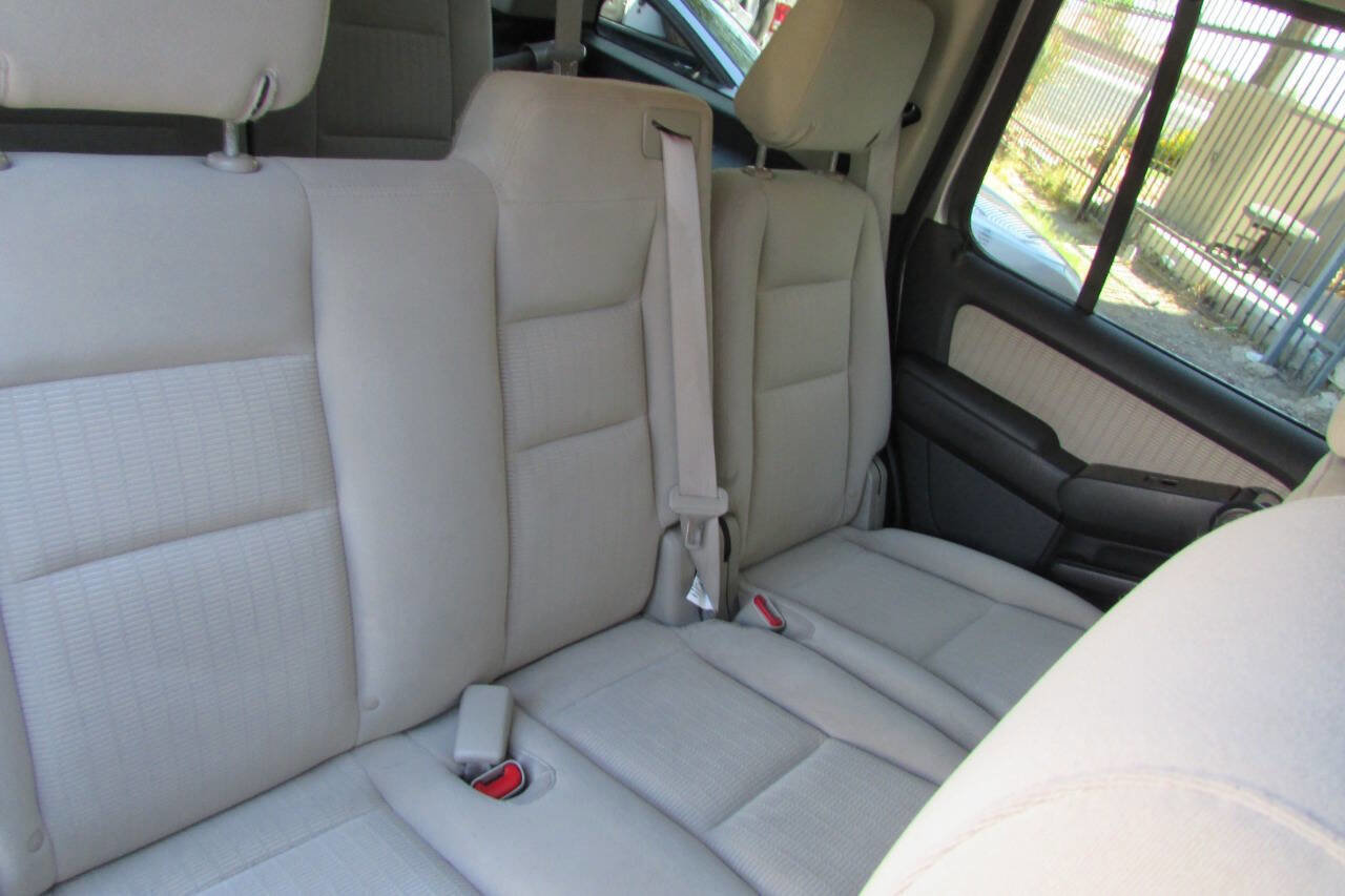 Used 2008 Ford Explorer XLT RWD image 26