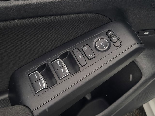 Used 2025 Honda Civic Sport image 28