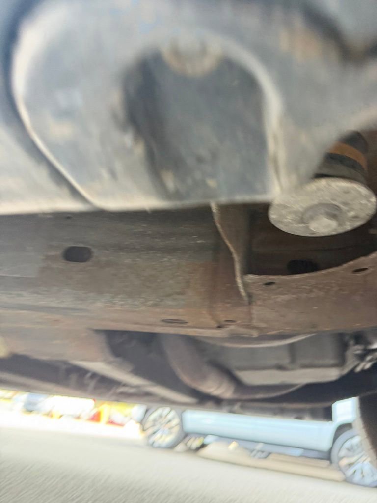 Used 2015 Chevrolet Suburban LTZ image 34