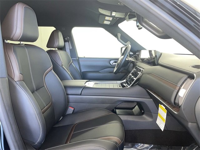 New 2026 Nissan Armada SL w/ Captain's Chari Seat Package image 24