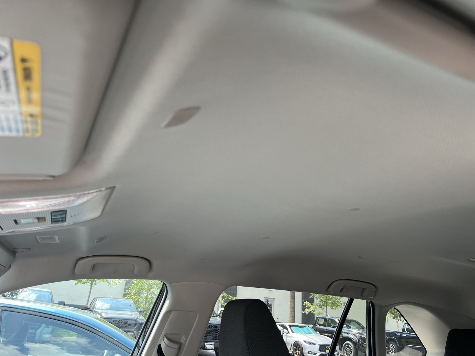 Used 2025 Toyota RAV4 XLE AWD/4WD image 20