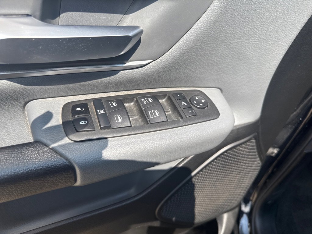 Used 2023 RAM 1500 Big Horn image 26