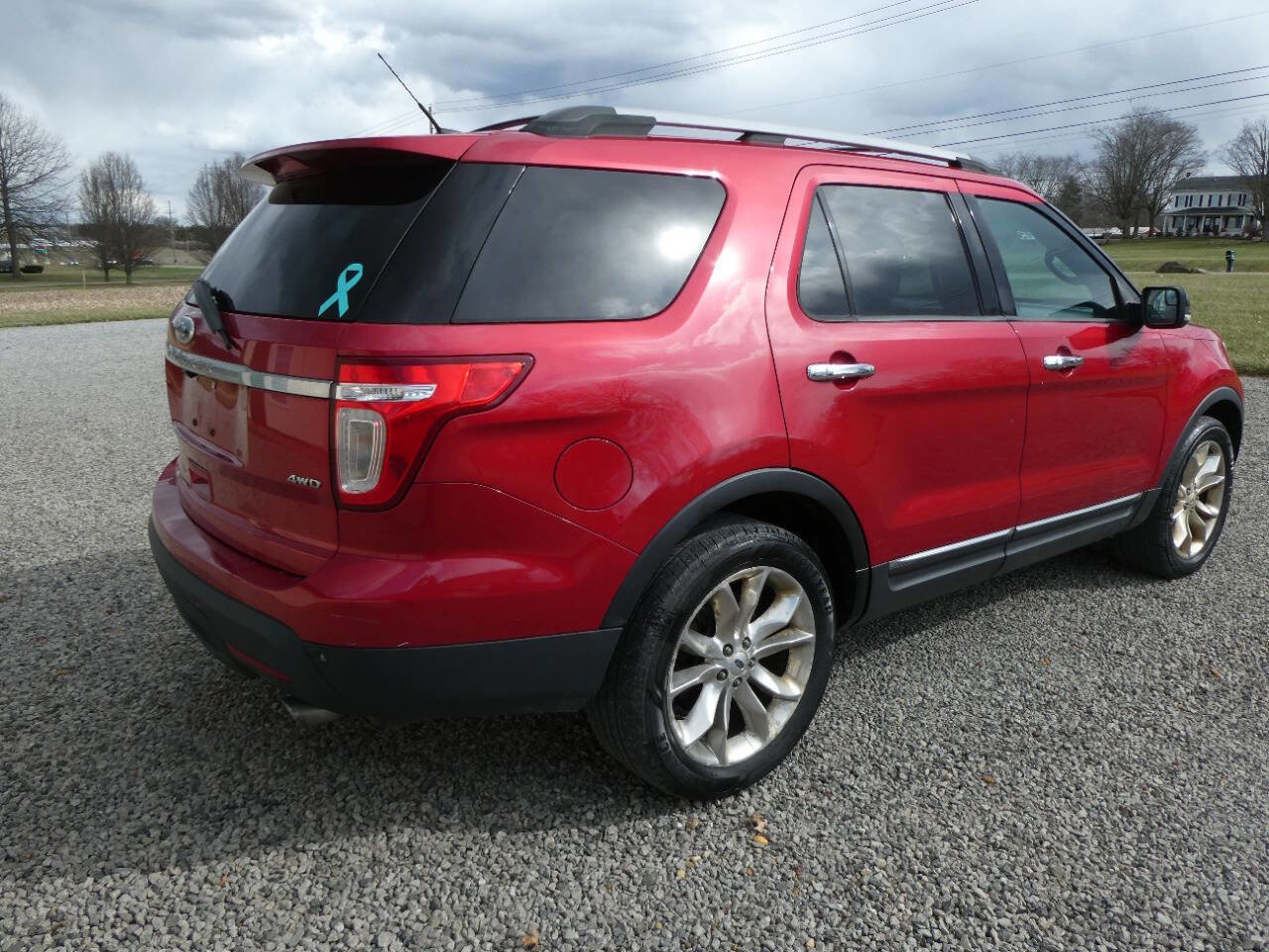 Used 2012 Ford Explorer XLT image 11