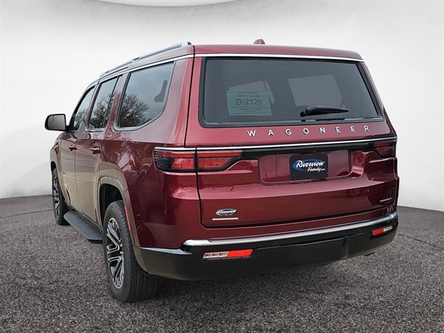 Used 2022 Jeep Wagoneer Series III image 3
