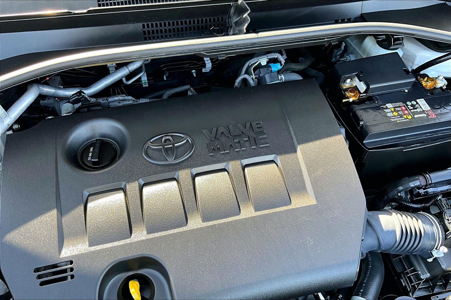 Used 2020 Toyota C-HR Limited FWD image 30