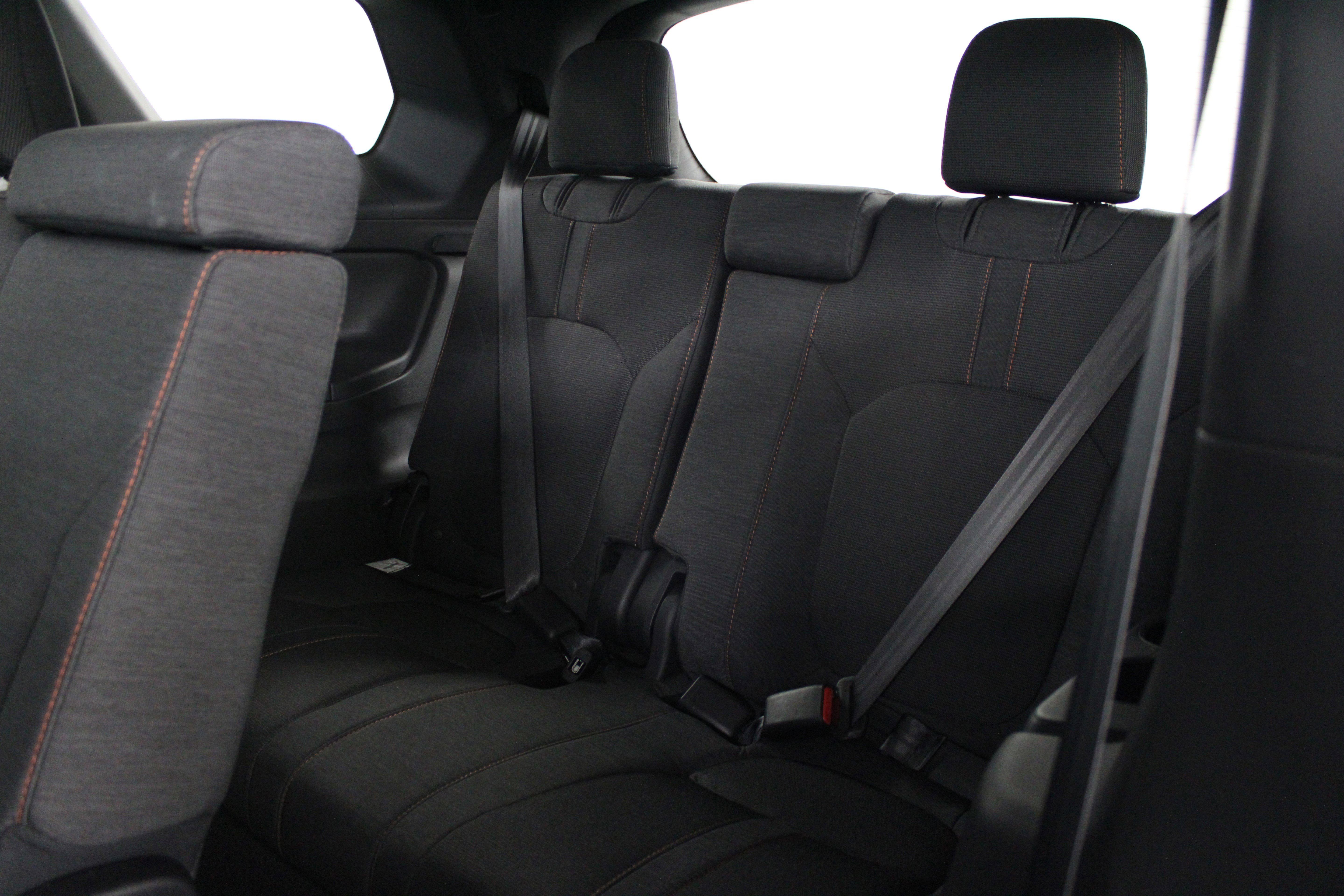 New 2025 Honda Pilot Sport image 24