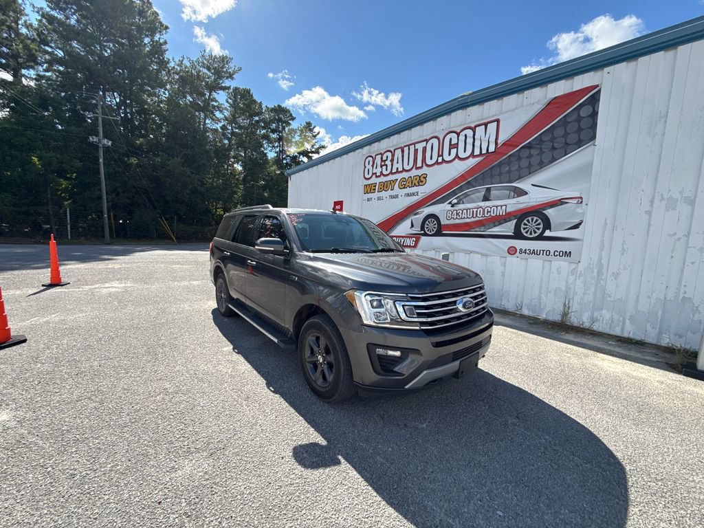 Used 2020 Ford Expedition XLT w/ Equipment Group 202A AWD/4WD image 1