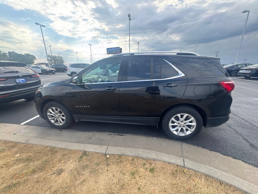 Used 2019 Chevrolet Equinox LT w/ Sun & Navigation Package AWD/4WD image 6