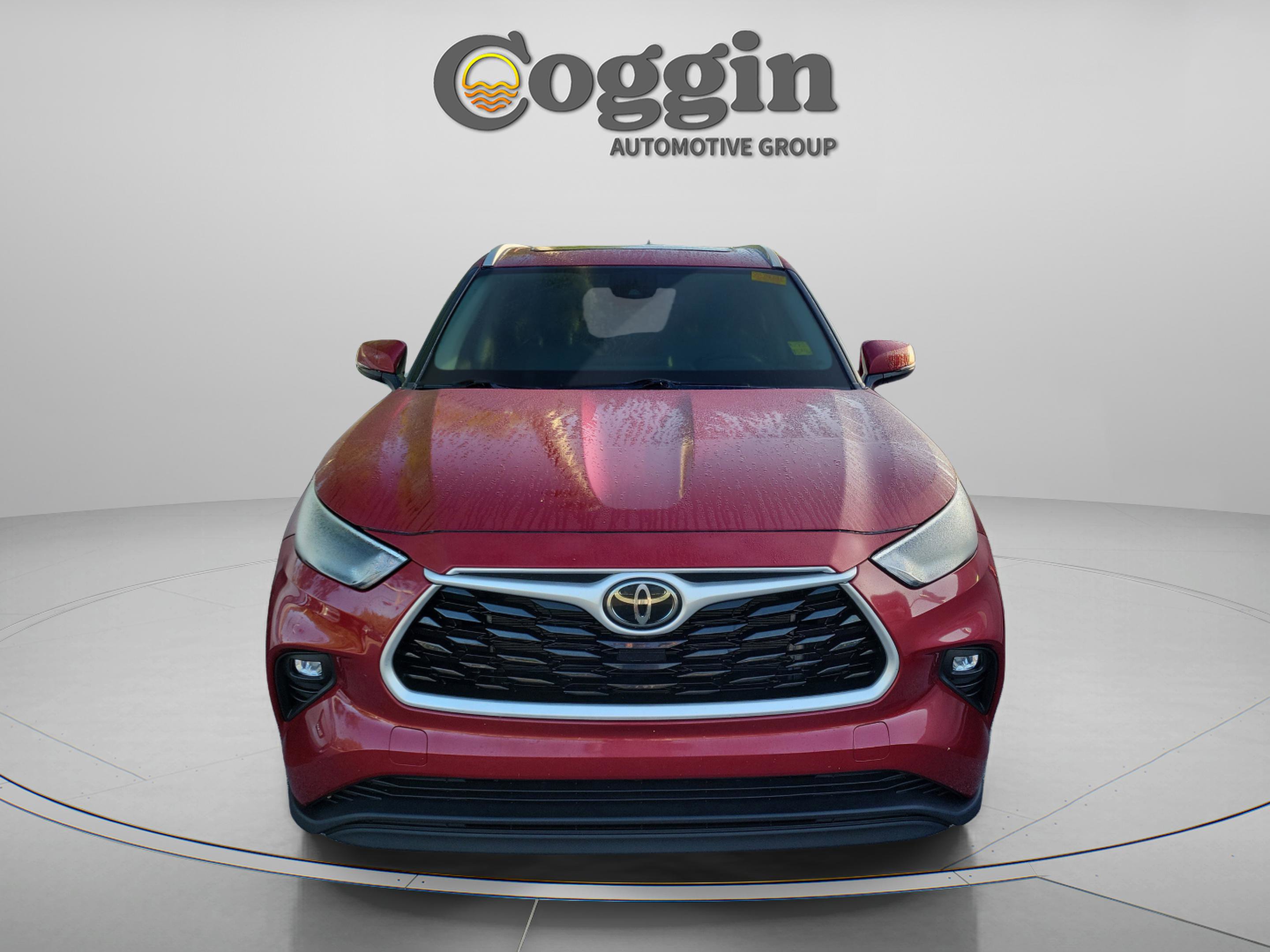 Used 2023 Toyota Highlander XLE image 7