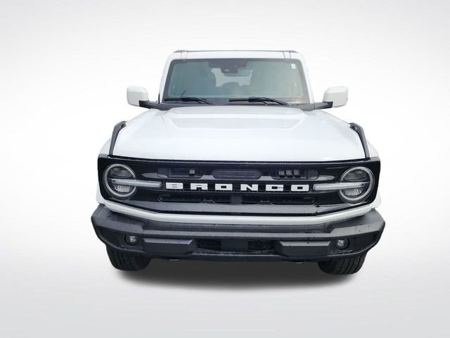 Used 2025 Ford Bronco Outer Banks AWD/4WD image 8