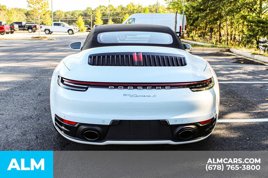 Used 2022 Porsche 911 Carrera S RWD image 11