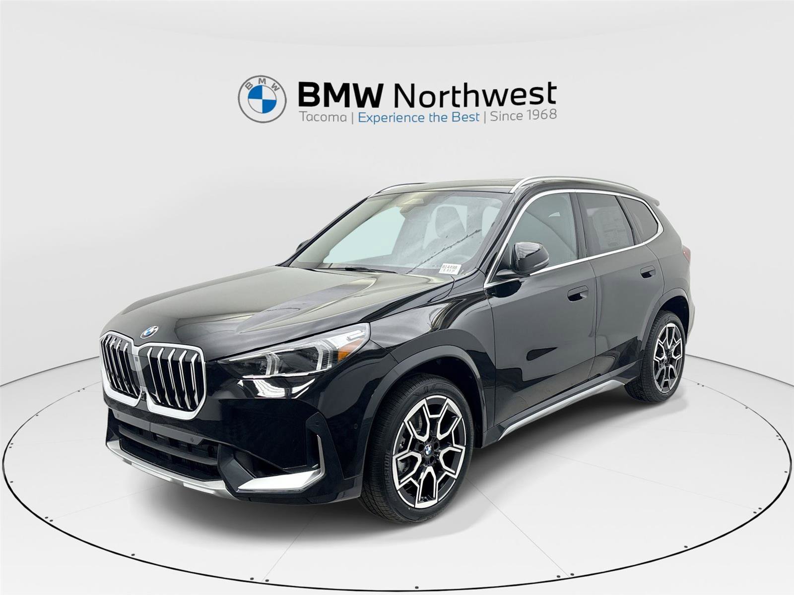 New 2025 BMW X1 xDrive28i w/ Technology Package