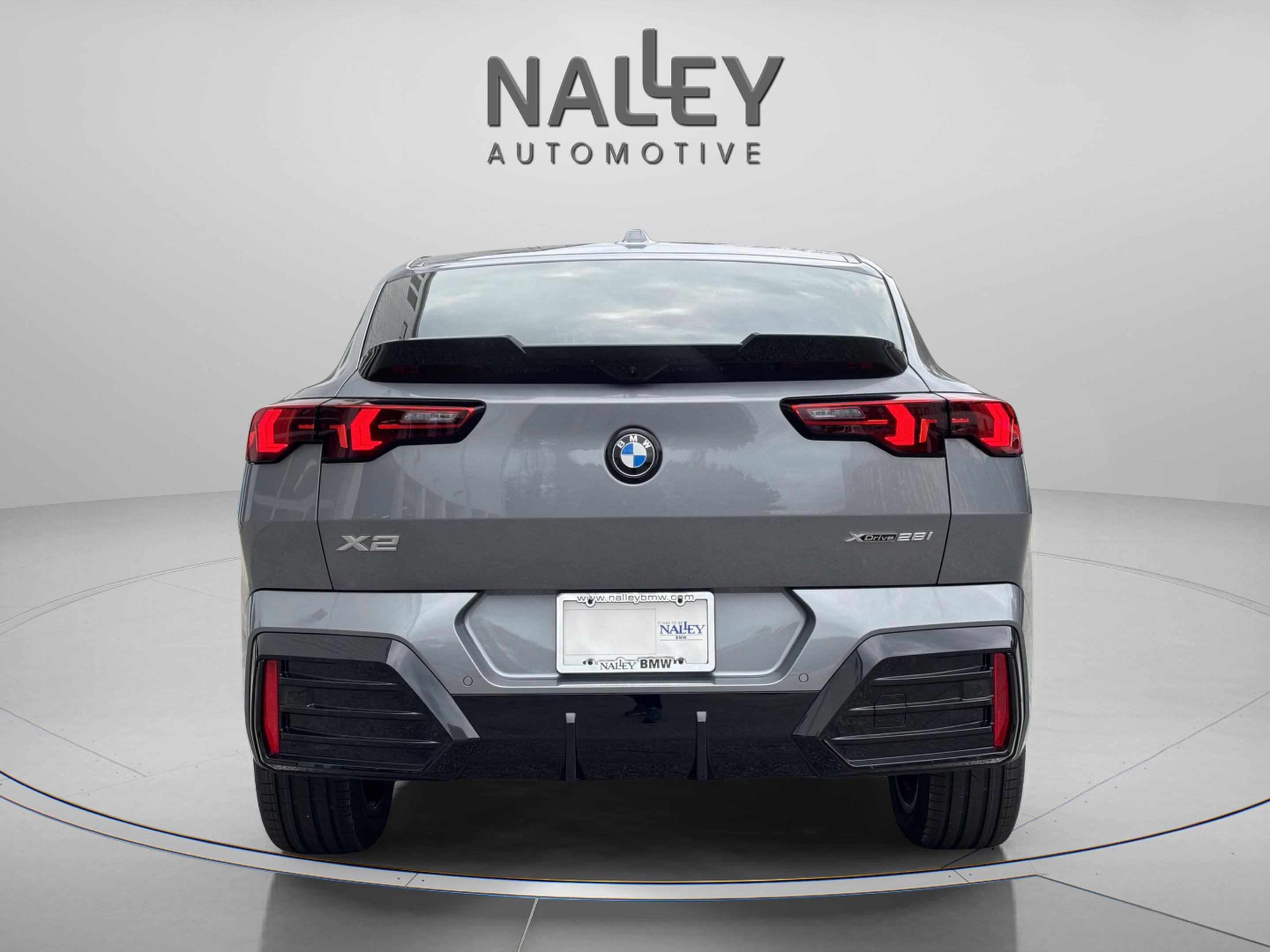 Used 2026 BMW X2 xDrive28i w/ Technology Package image 4