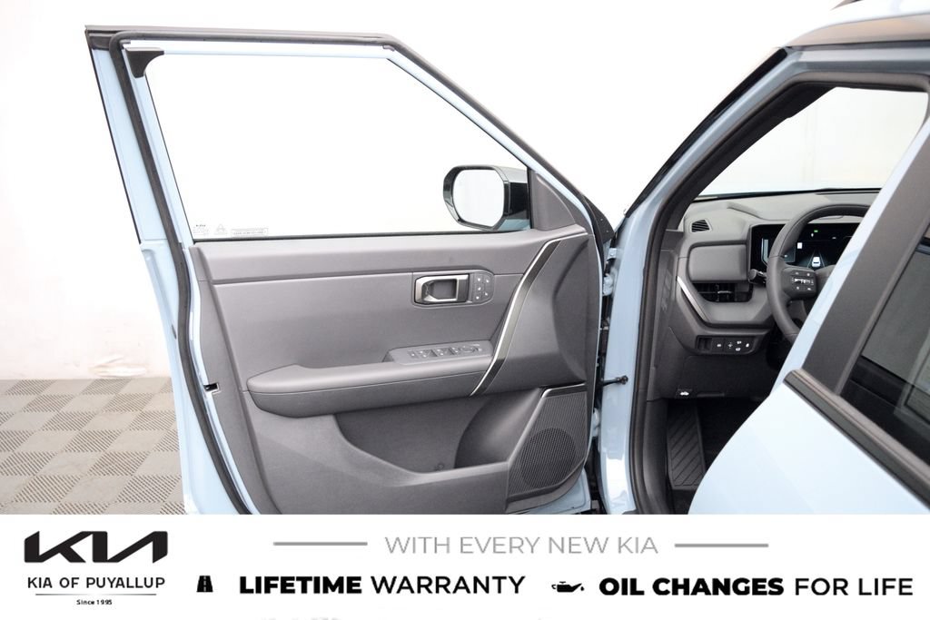 New 2027 Kia Seltos X-Line SX w/ X-Line SX Prestige Package AWD/4WD image 9