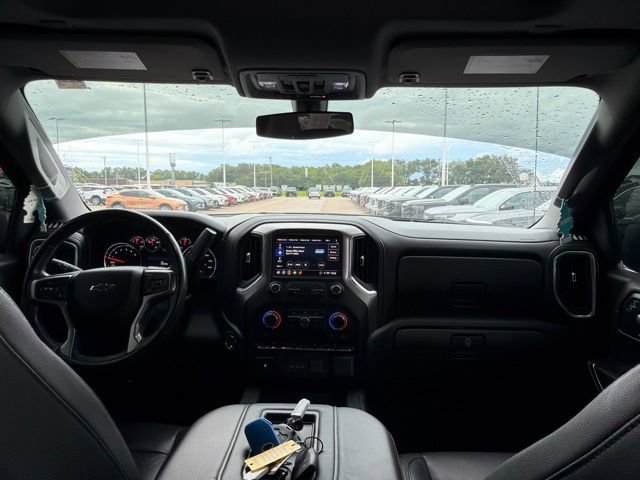 Used 2020 Chevrolet Silverado 1500 LT Trail Boss w/ Midnight Edition AWD/4WD image 22