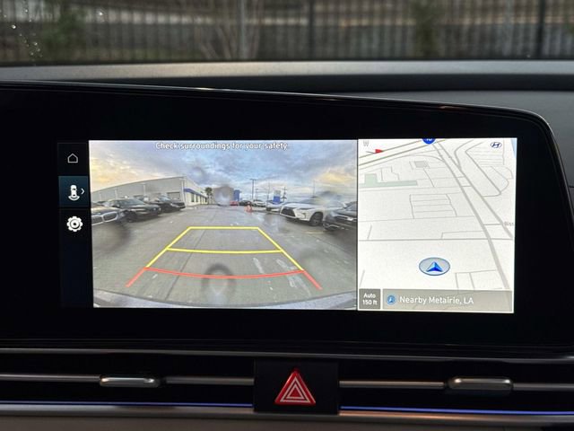 Used 2025 Hyundai Elantra Limited image 26