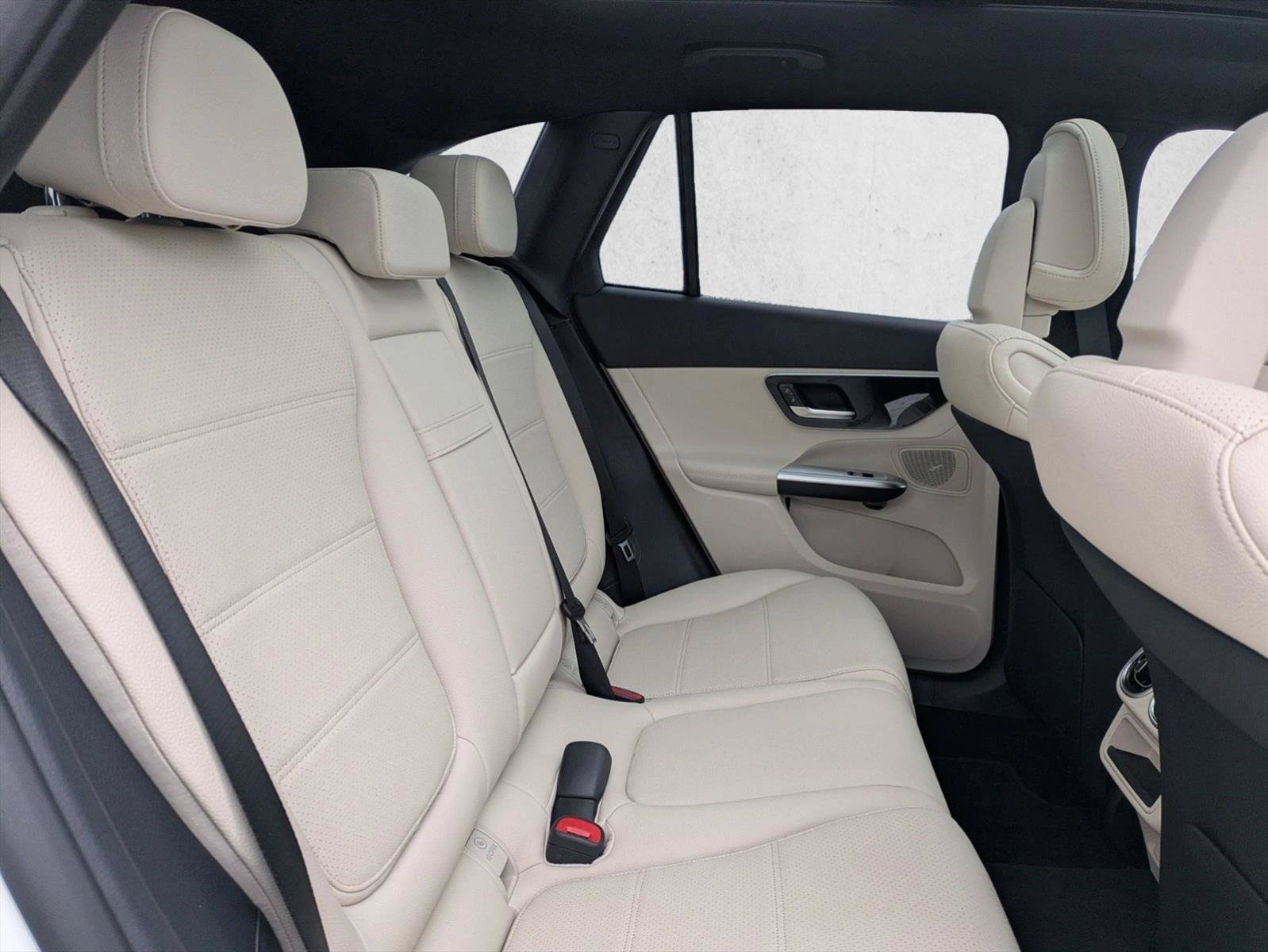 New 2026 Mercedes-Benz GLC 300 4MATIC image 20