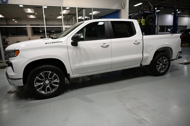 New 2026 Chevrolet Silverado 1500 LT image 8