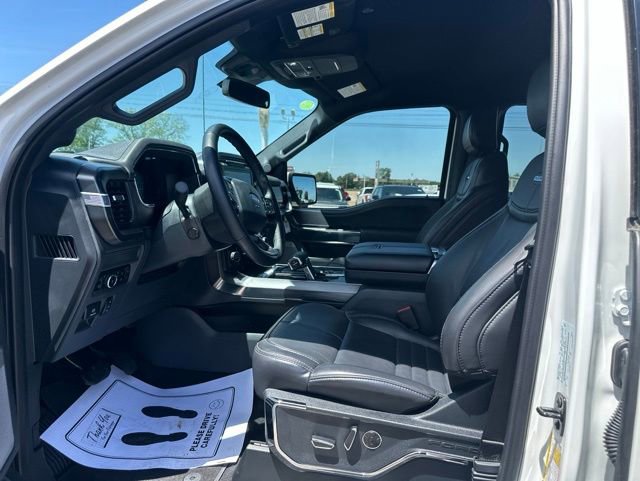 Used 2025 Ford F150 Platinum w/ FX4 Off-Road Package AWD/4WD image 31