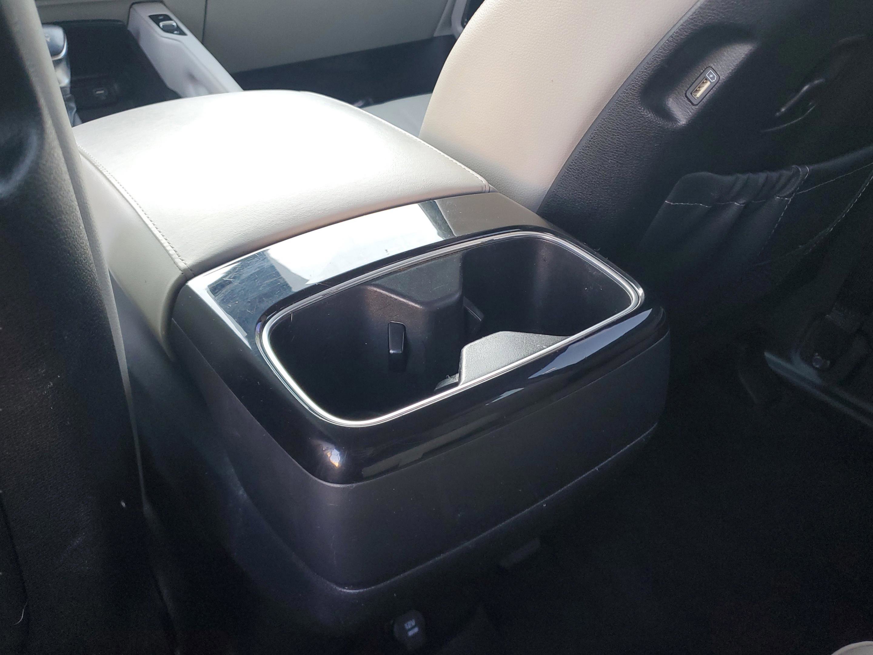 Used 2022 Kia Telluride EX image 15