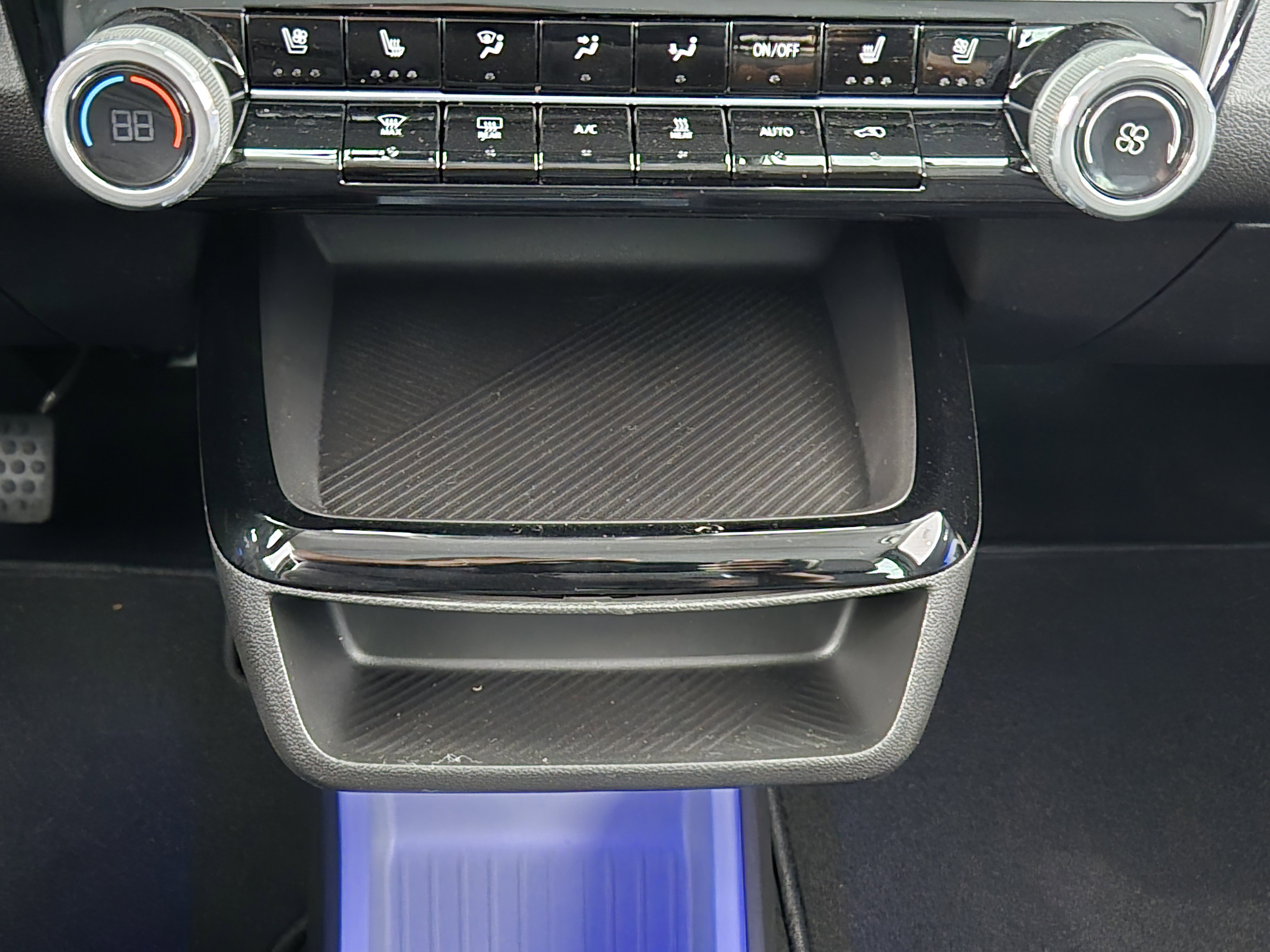 New 2027 Chevrolet Bolt RS image 14