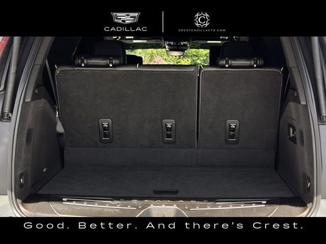 Used 2022 Cadillac Escalade Sport Platinum w/ Heavy-Duty Trailer Package AWD/4WD image 29