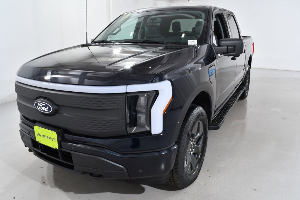 New 2025 Ford F150 Lightning Flash image 2