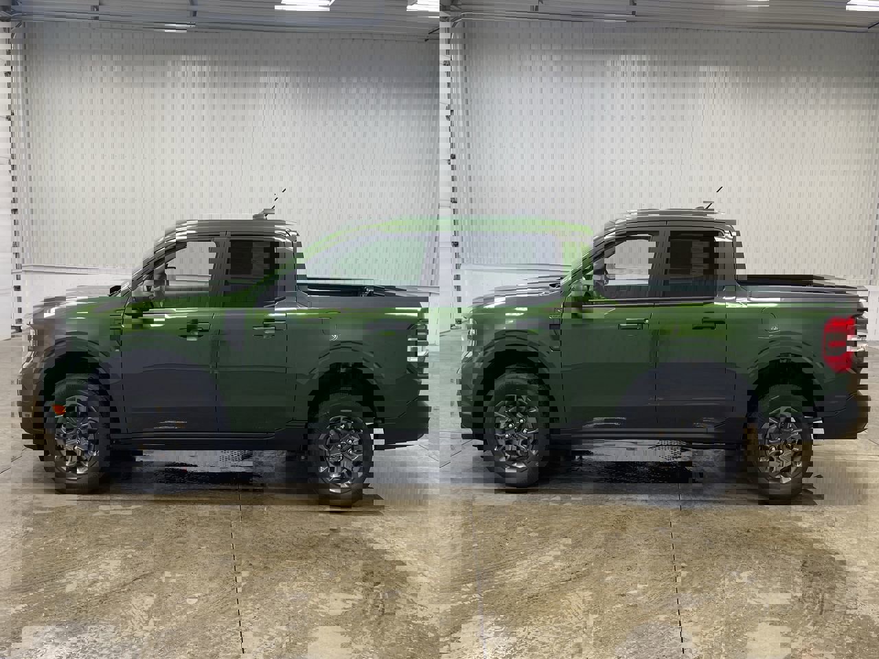 New 2025 Ford Maverick XLT image 15
