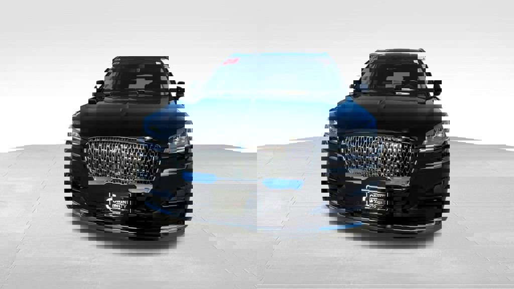 Used 2023 Lincoln Aviator Reserve image 3