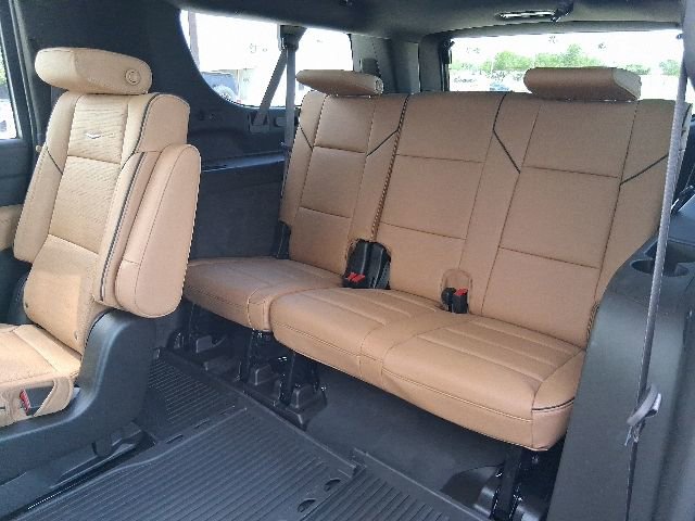 New 2026 Cadillac Escalade ESV Luxury w/ Touring Package RWD image 30