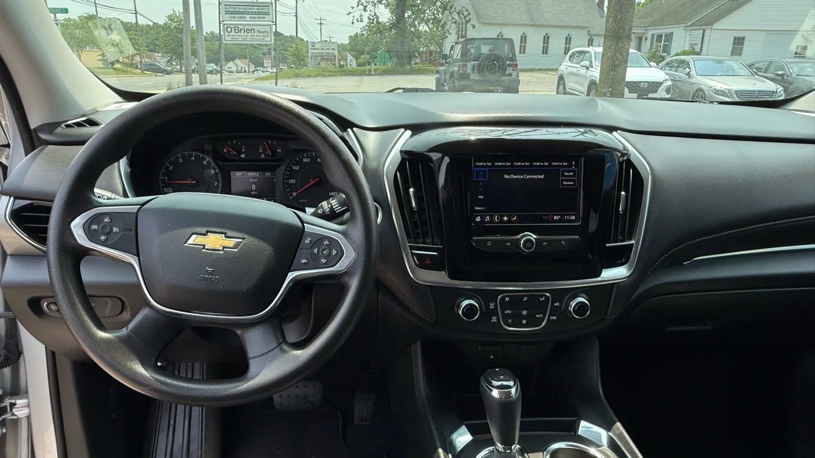 Used 2020 Chevrolet Traverse LS AWD/4WD image 12
