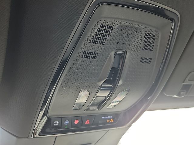 Used 2024 Cadillac Lyriq Sport AWD/4WD image 28