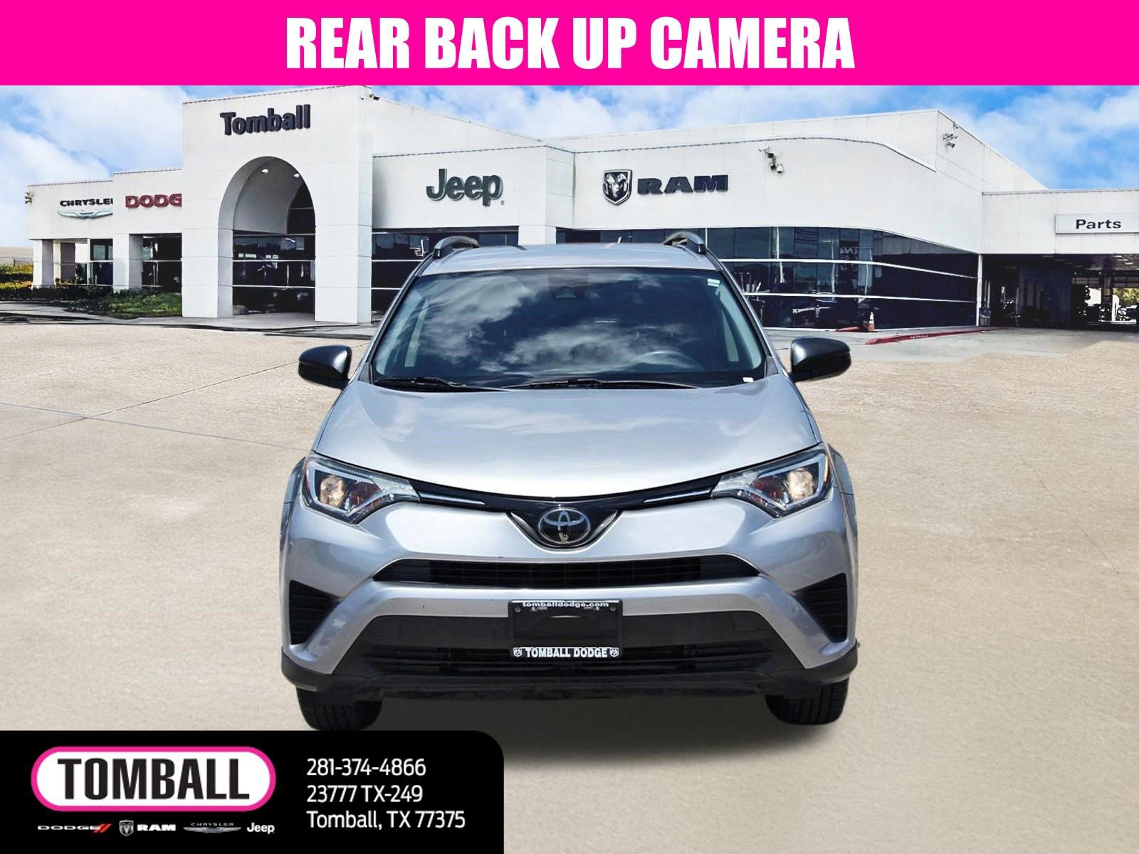 Used 2018 Toyota RAV4 LE FWD image 2