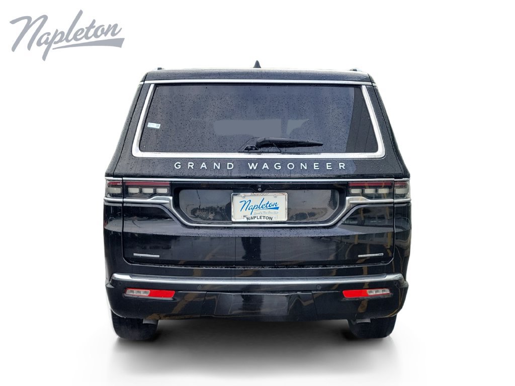 Used 2023 Jeep Grand Wagoneer Series II AWD/4WD image 4