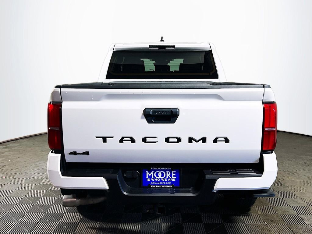 Certified 2025 Toyota Tacoma TRD Off-Road AWD/4WD image 7