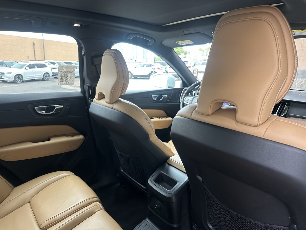 Used 2022 Volvo XC60 T8 Inscription w/ Advanced Package AWD/4WD image 33