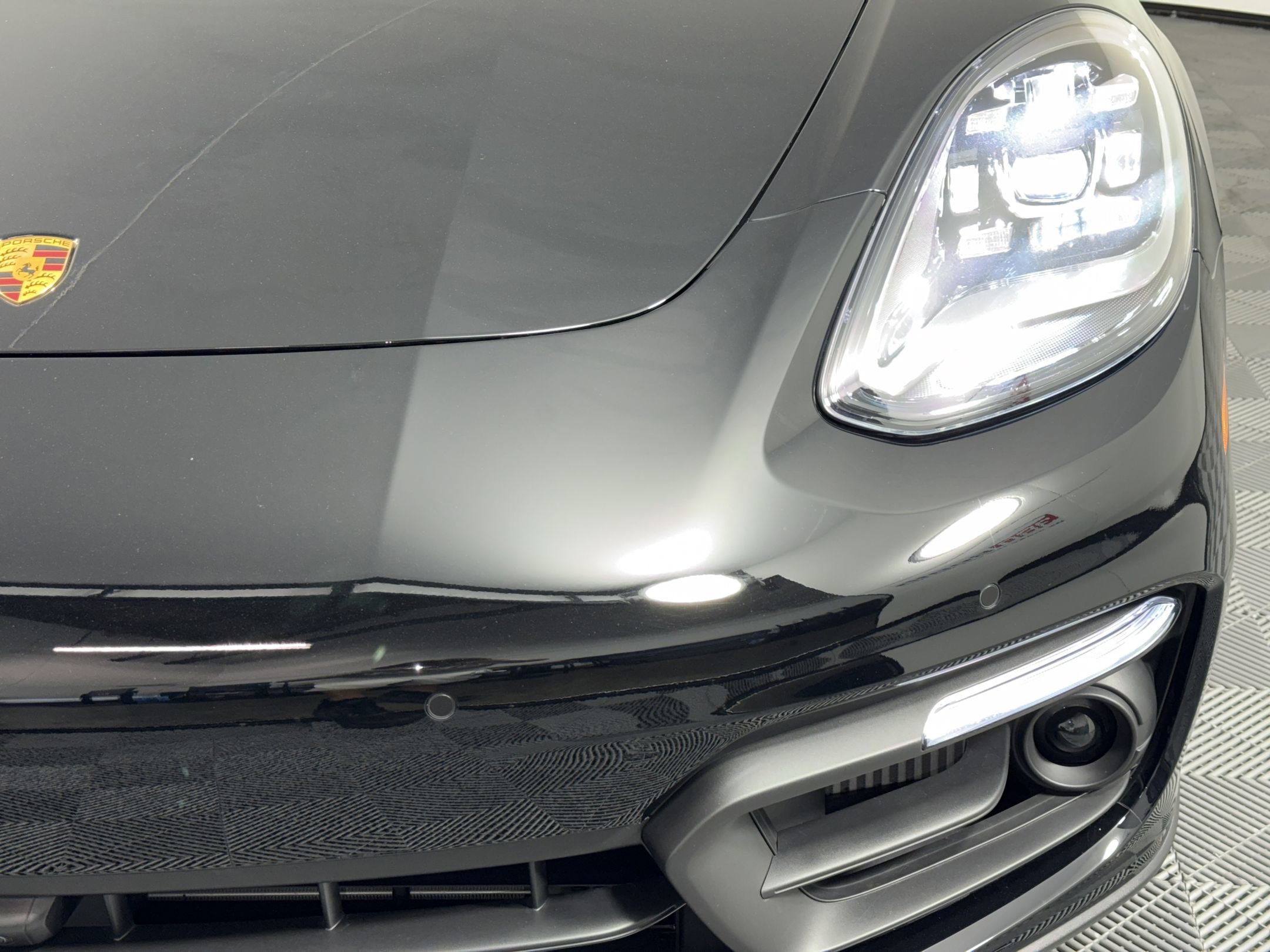 Certified 2023 Porsche Panamera 4 AWD/4WD image 11