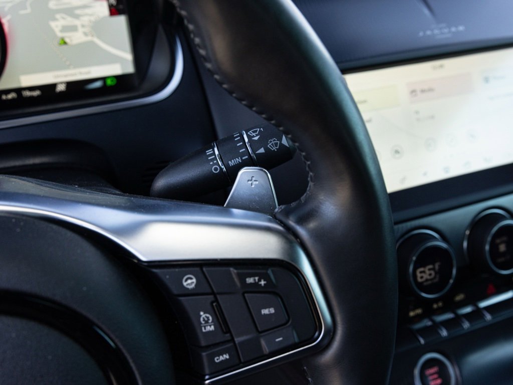 Used 2023 Jaguar F-TYPE R-Dynamic image 33