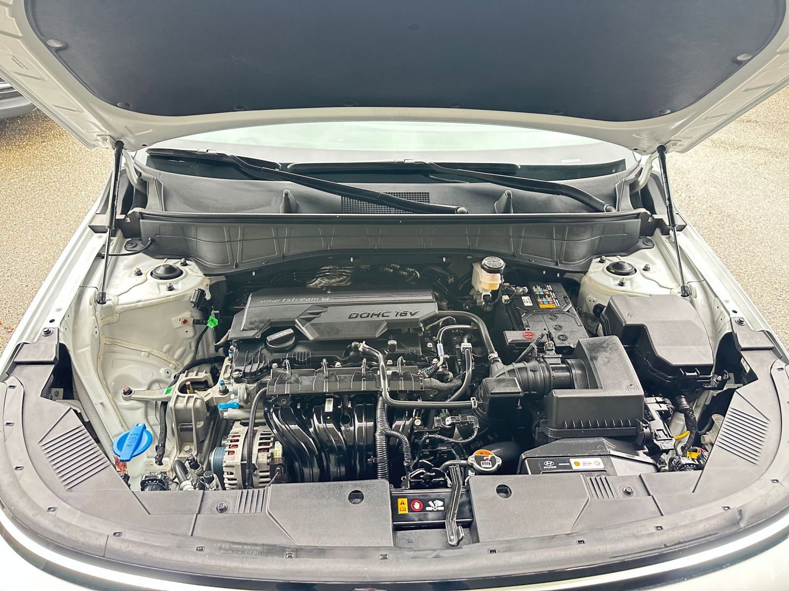 Used 2025 Hyundai Kona SEL image 32