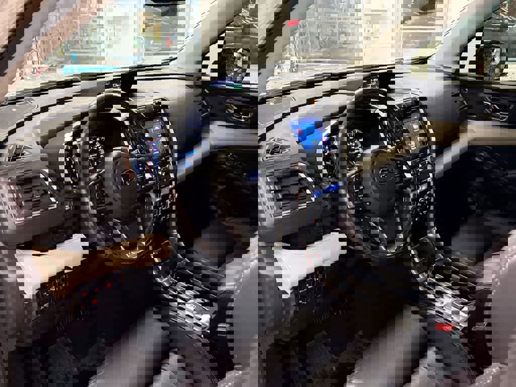 Used 2021 Subaru Ascent Limited w/ Technology Package image 12